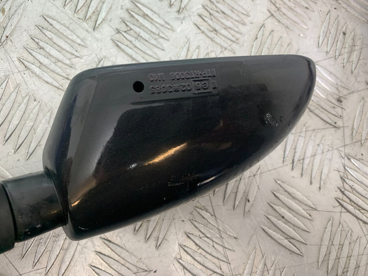 SUZUKI SV650 SV 650 mk1 RIGHT MIRROR  YEAR 1999-2002 (CMB1208)