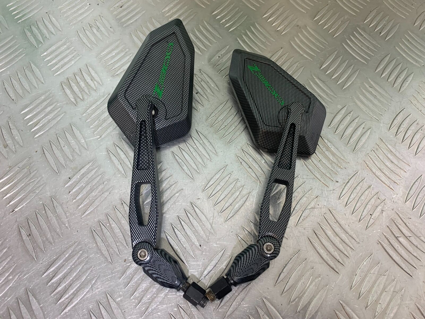 KAWASAKI Z300 ER300 LEFT AND RIGHT MIRRORS YEAR 2016-2018  (CMB1056)