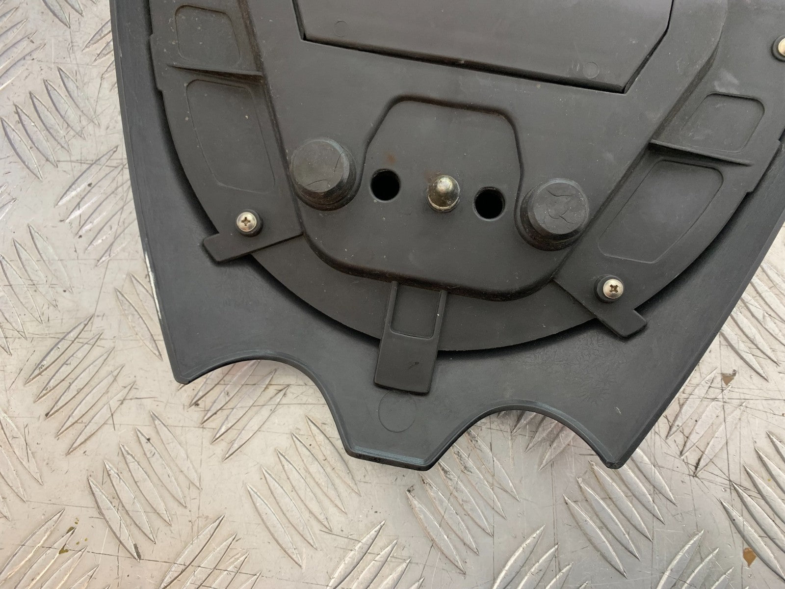 APRILIA RSV1000 RSV 1000 MILLE SEAT HUMP  1998- 2003 (CMB1184)