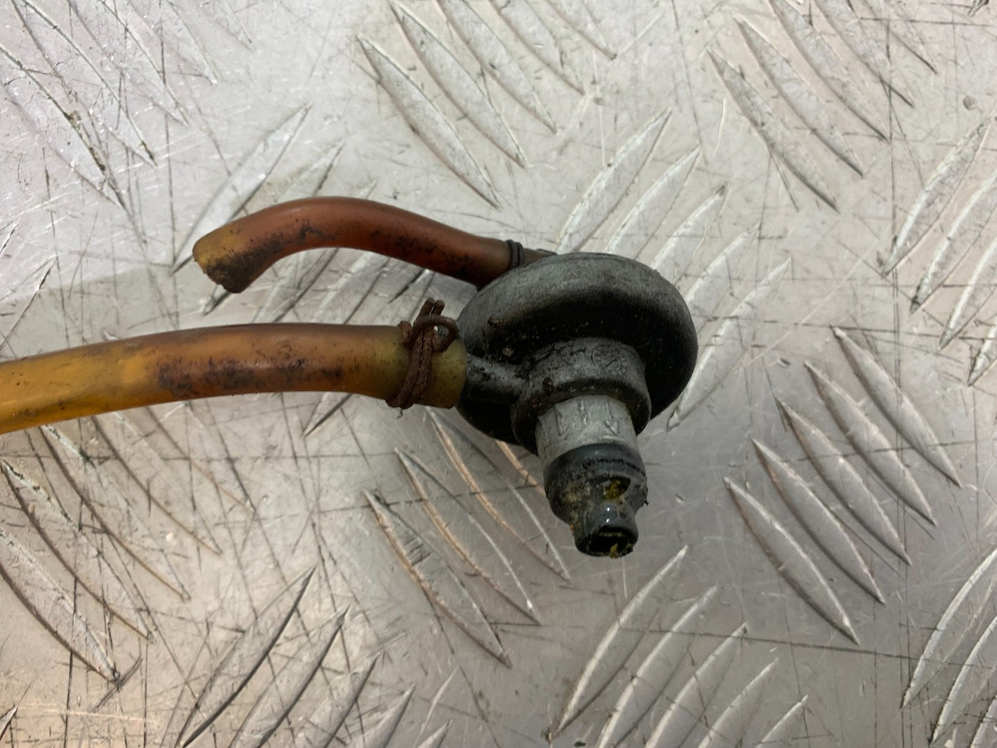 PIAGGIO VESPA LX50 LX S 50 PETROL TAP   YEAR 2007-2016 (CMB1290)