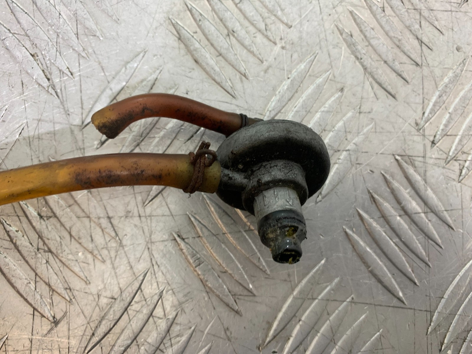 PIAGGIO VESPA LX50 LX S 50 PETROL TAP   YEAR 2007-2016 (CMB1290)