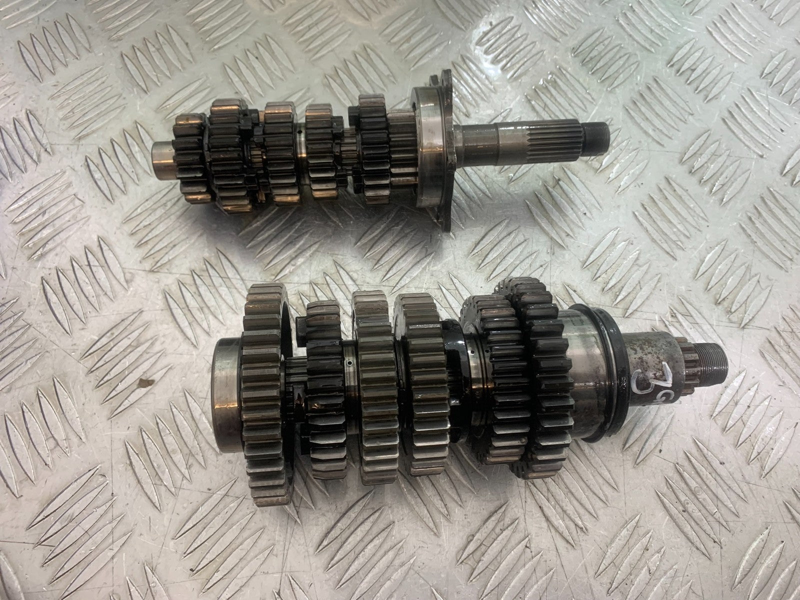 YAMAHA YZF R1 4C8 GEAR BOX (3RD GEAR GONE)  YEAR 2007-2008 (CMB1237)