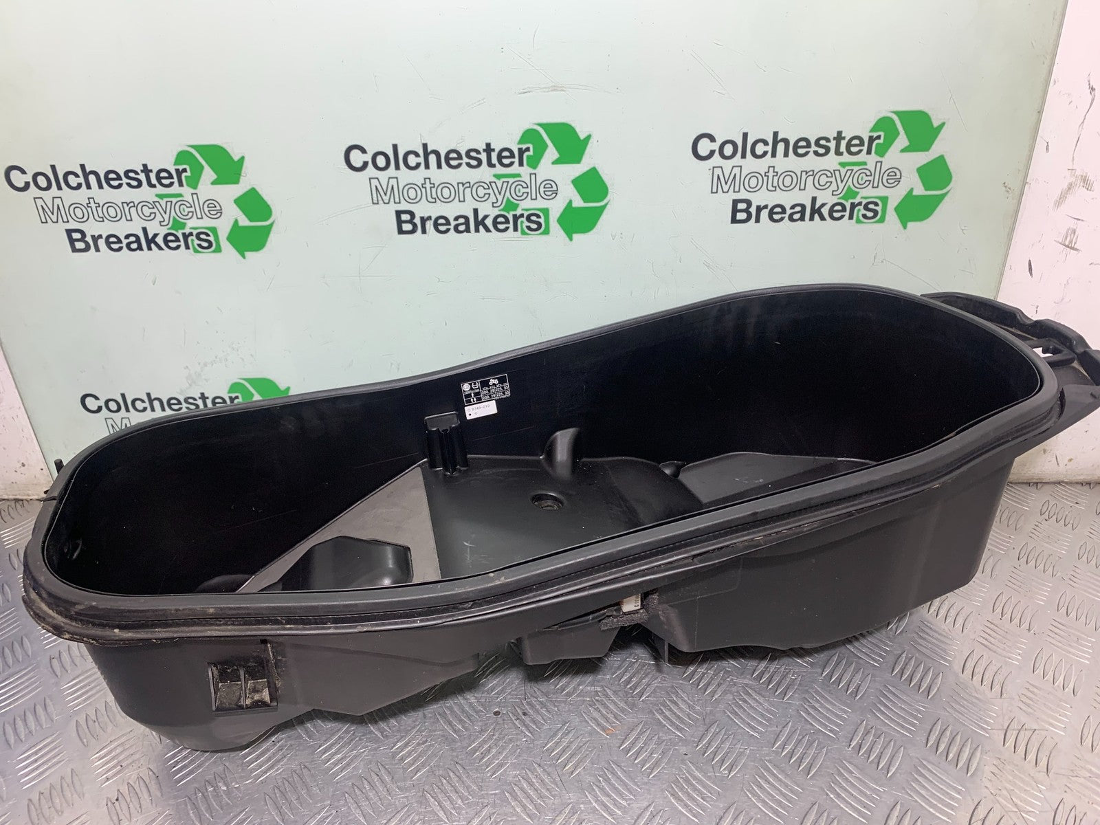 YAMAHA XMAX 300 BUCKET YEAR 2017-2020 (CMB1218)
