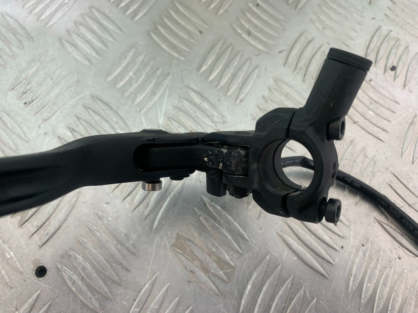 KTM 790 DUKE CLUTCH LEVER AND BRACKET YEAR 2018-2021  (CMB11150)