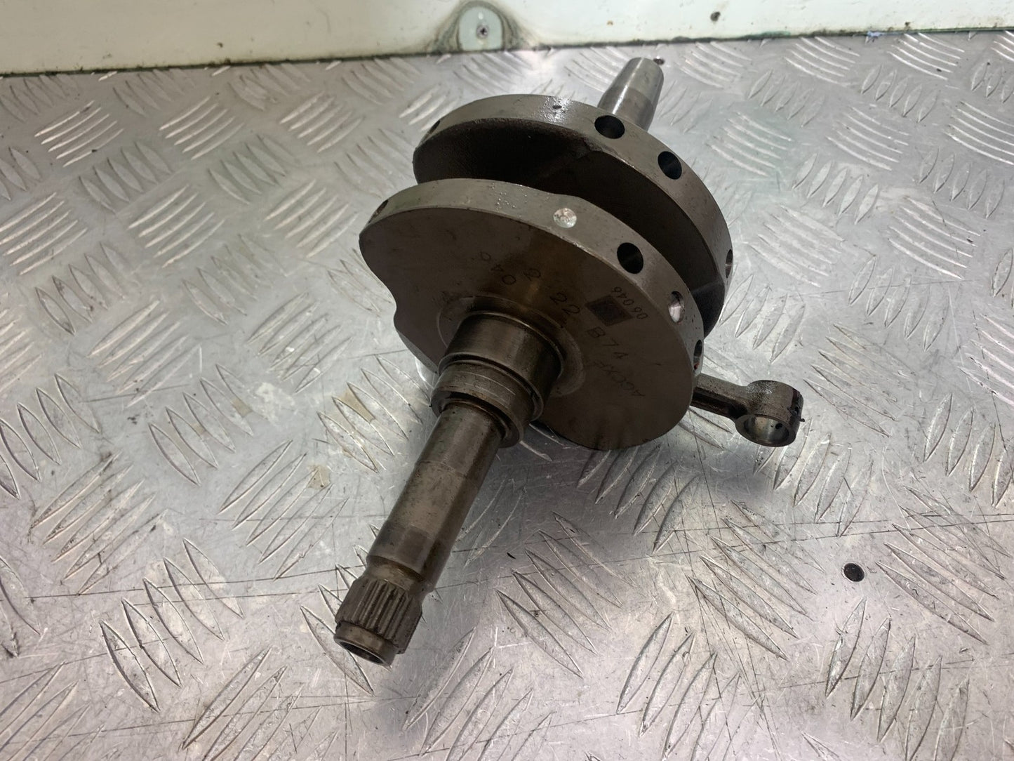YAMAHA XMAX 300 CRANKSHAFT YEAR 2017-2020 (CMB1218)