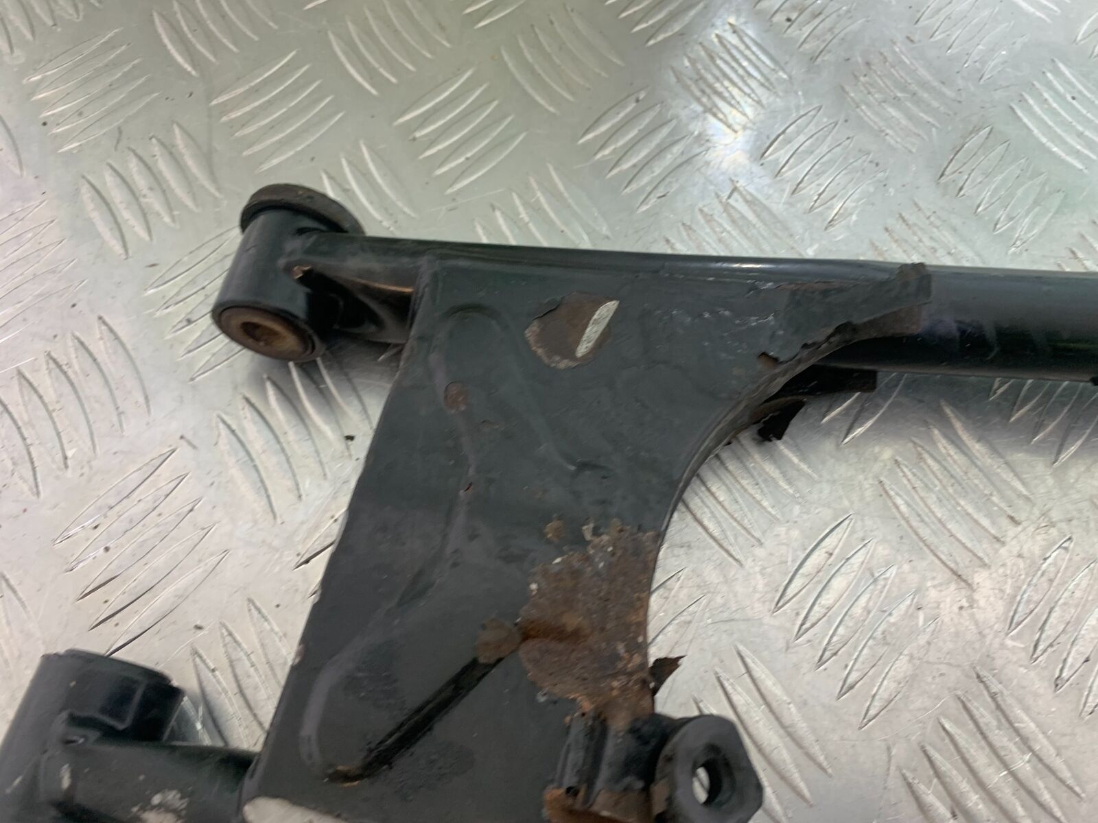 MUTT GT-SS 125 SWINGARM  YEAR 2020- 2024 (CMB1085)