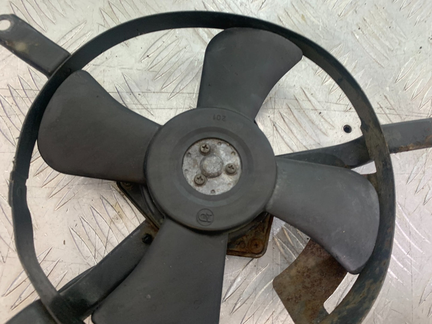 KAWASAKI ZX9R ZX9 C RADIATOR FAN  YEAR 1998-99 (CMB1213)