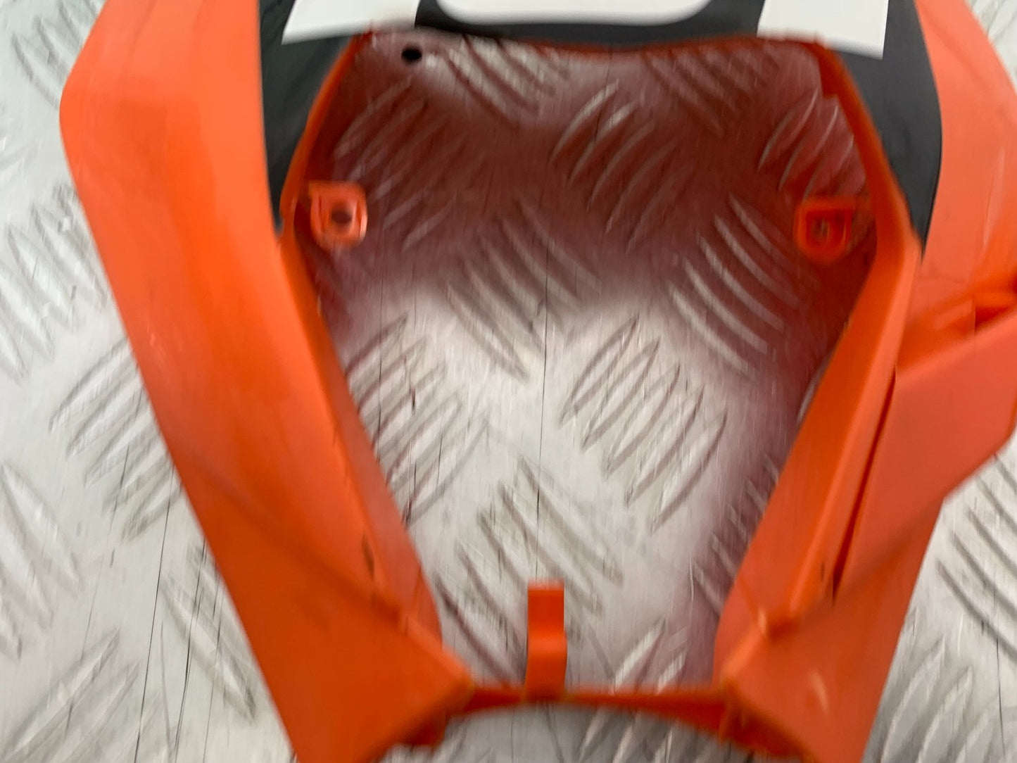 QINGQI QM125 GY-2B HEADLIGHT COWL YEAR 2016 (CMB1228)