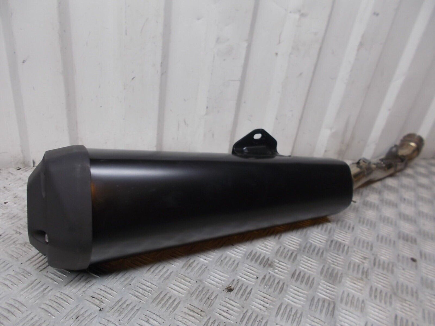KAWASAKI ZZR1400 ZZR 1400 RIGHT SILENCER YEAR 2014  (NO4)