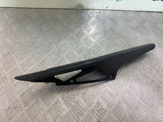 YAMAHA XT125 X XT 125 X CHAIN GUARD   2005-2011 (CMB1097)