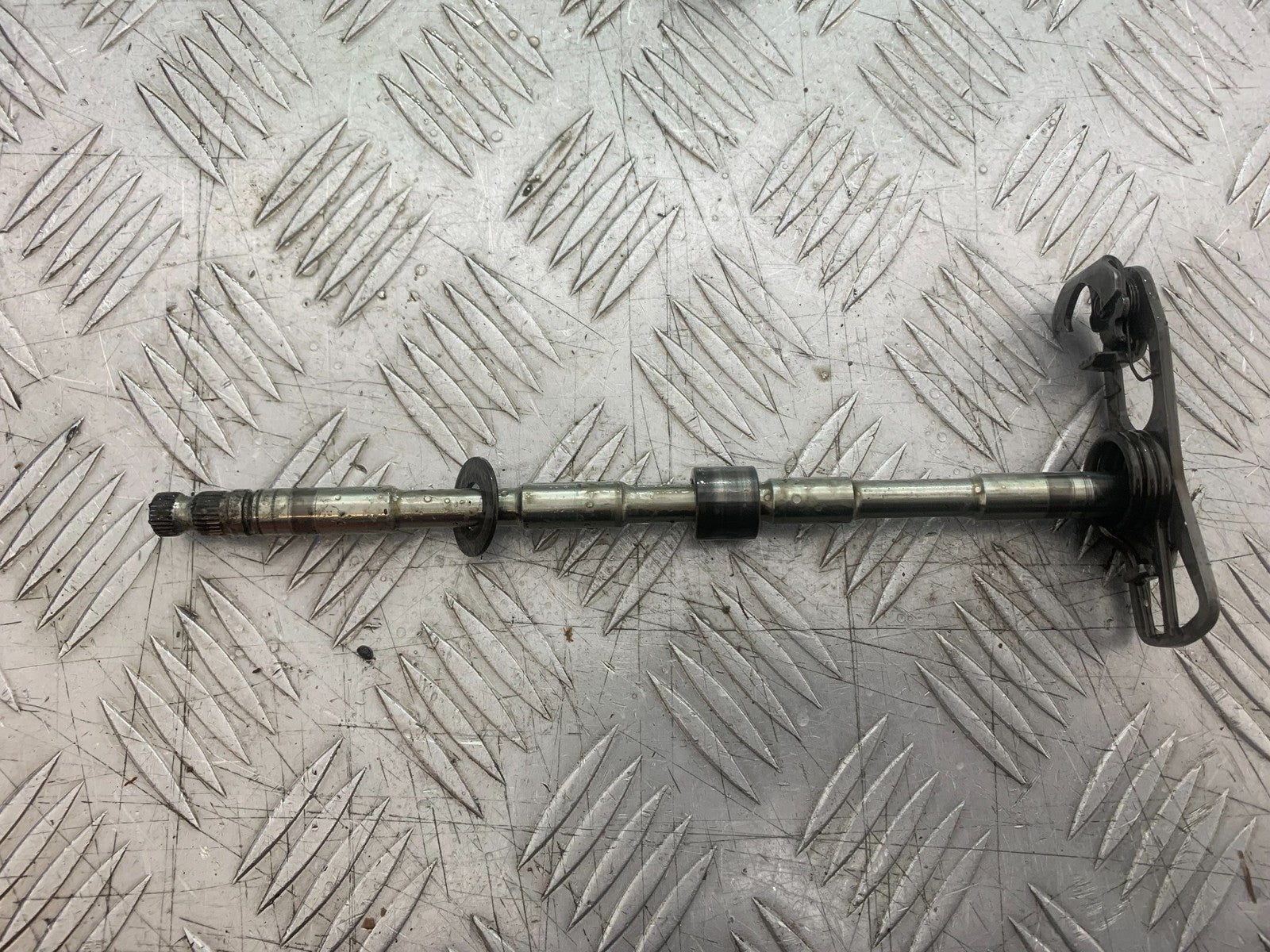 YAMAHA YZF R1 4C8 GEAR LEVER SHAFT YEAR 2007-2008 (CMB1237)