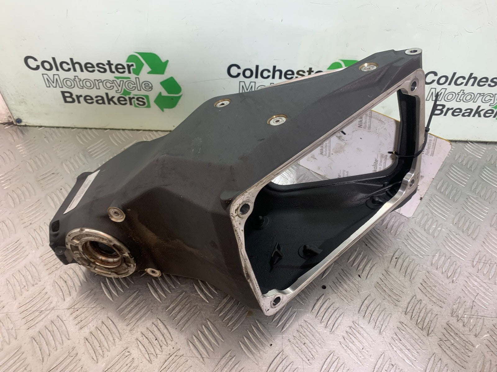 DUCATI 1299 PANIGALE FRAME REG LOG BOOK YEAR 2016 (CMB 1187)