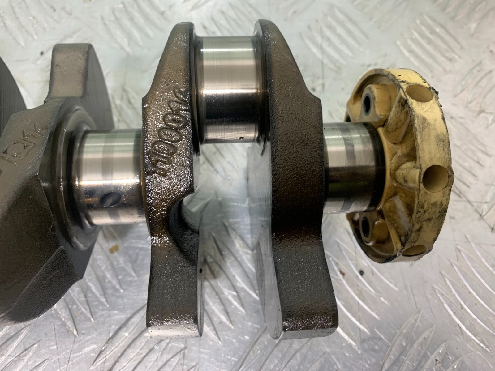TRIUMPH 955i SPRINT ST CRANKSHAFT  YEAR 1999-2004