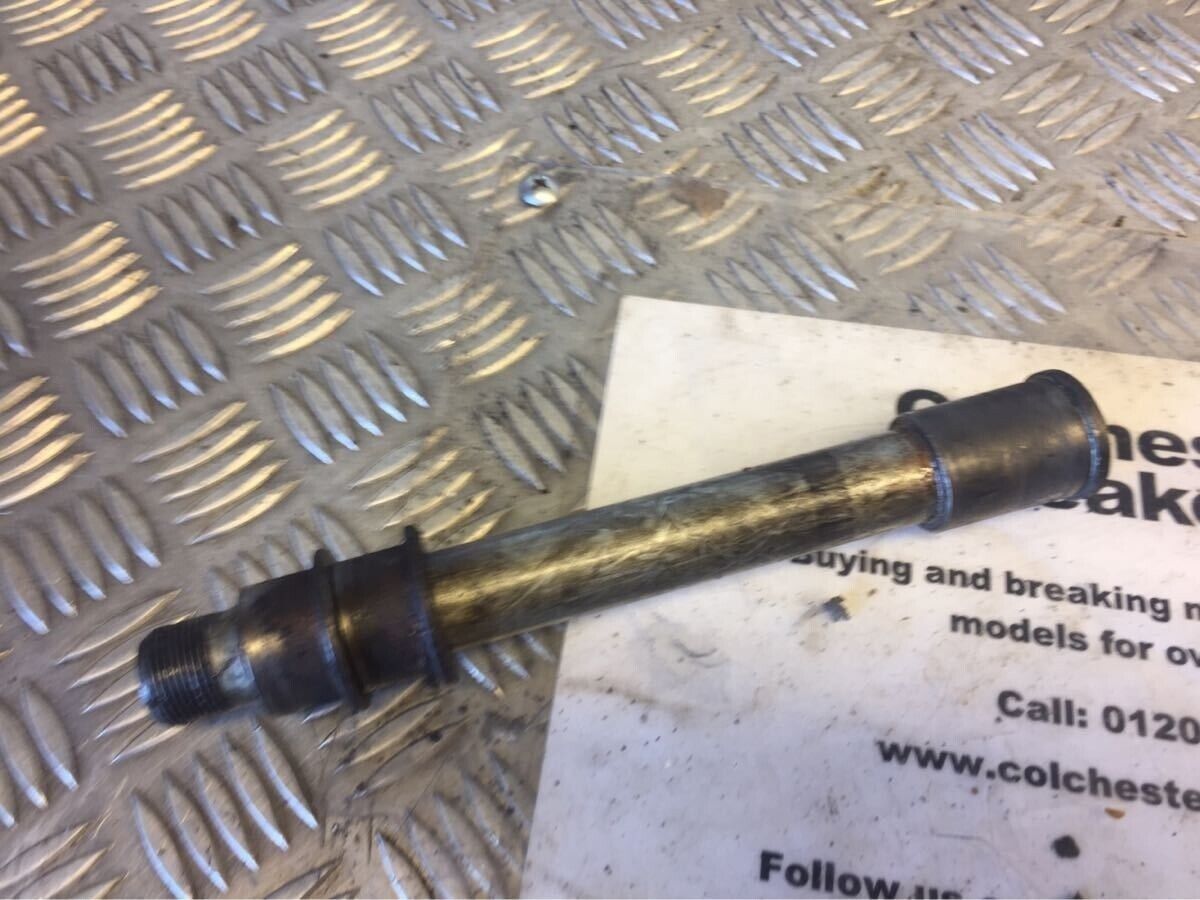 KAWASAKI ZX12 ZX12R ZX 12 FRONT WHEEL SPINDLE  YEAR 2000-2005