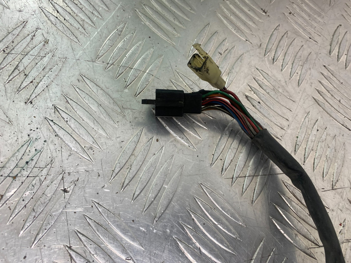 KAWASAKI ZX9R ZX9 C LEFT SWITCH GEAR  YEAR 1998-99 (CMB1213)