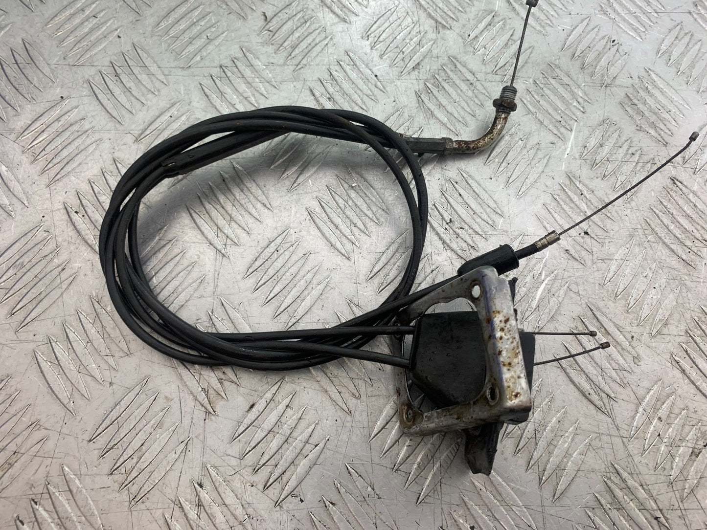 SUZUKI GP100 GP 100 THROTTLE CABLES YEAR 1978-1988 (CMB1259)