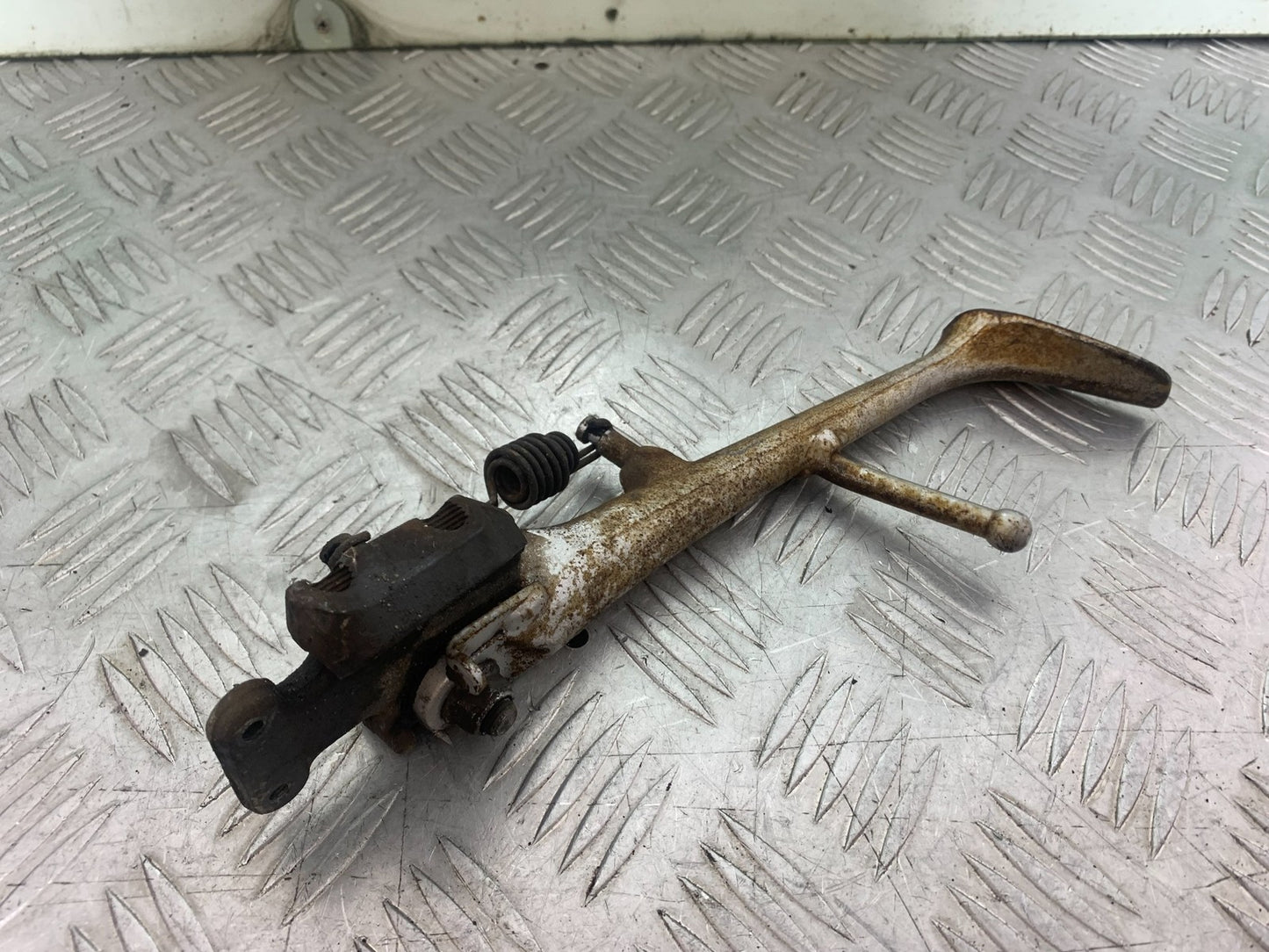 SUZUKI GSR600 GSR 600 SIDE STAND AND BRACKET  2006-2010 (CMB1177)