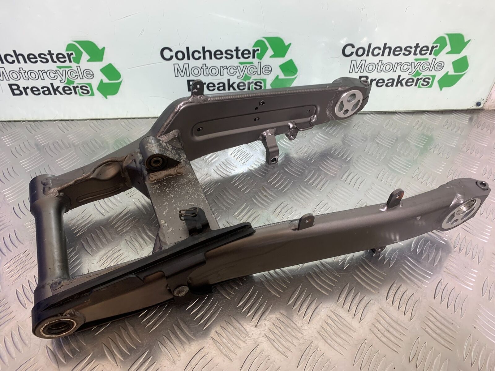 KAWASAKI Z1000 Z 1000 SX SWINGARM YEAR 2011-13 (CMB1000)