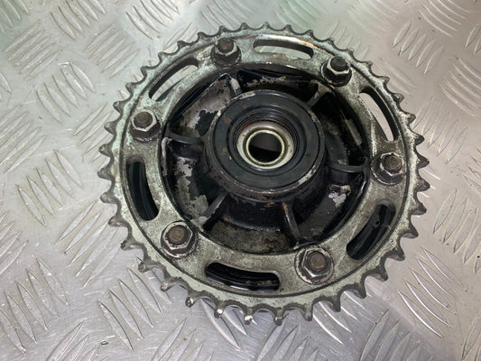 YAMAHA XJR1300 XJR 1300 SPROCKET CARRIER YEAR  1999-2003 (CMB1119)