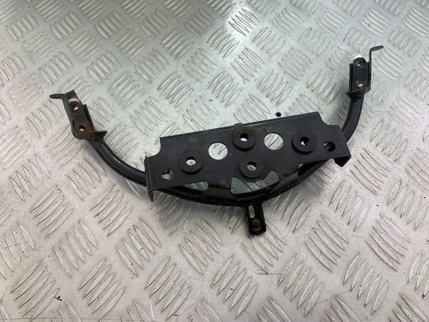 KAWASAKI Z750 Z 750 FAIRING BRACKET YEAR 2004-2006  (CMB1104)