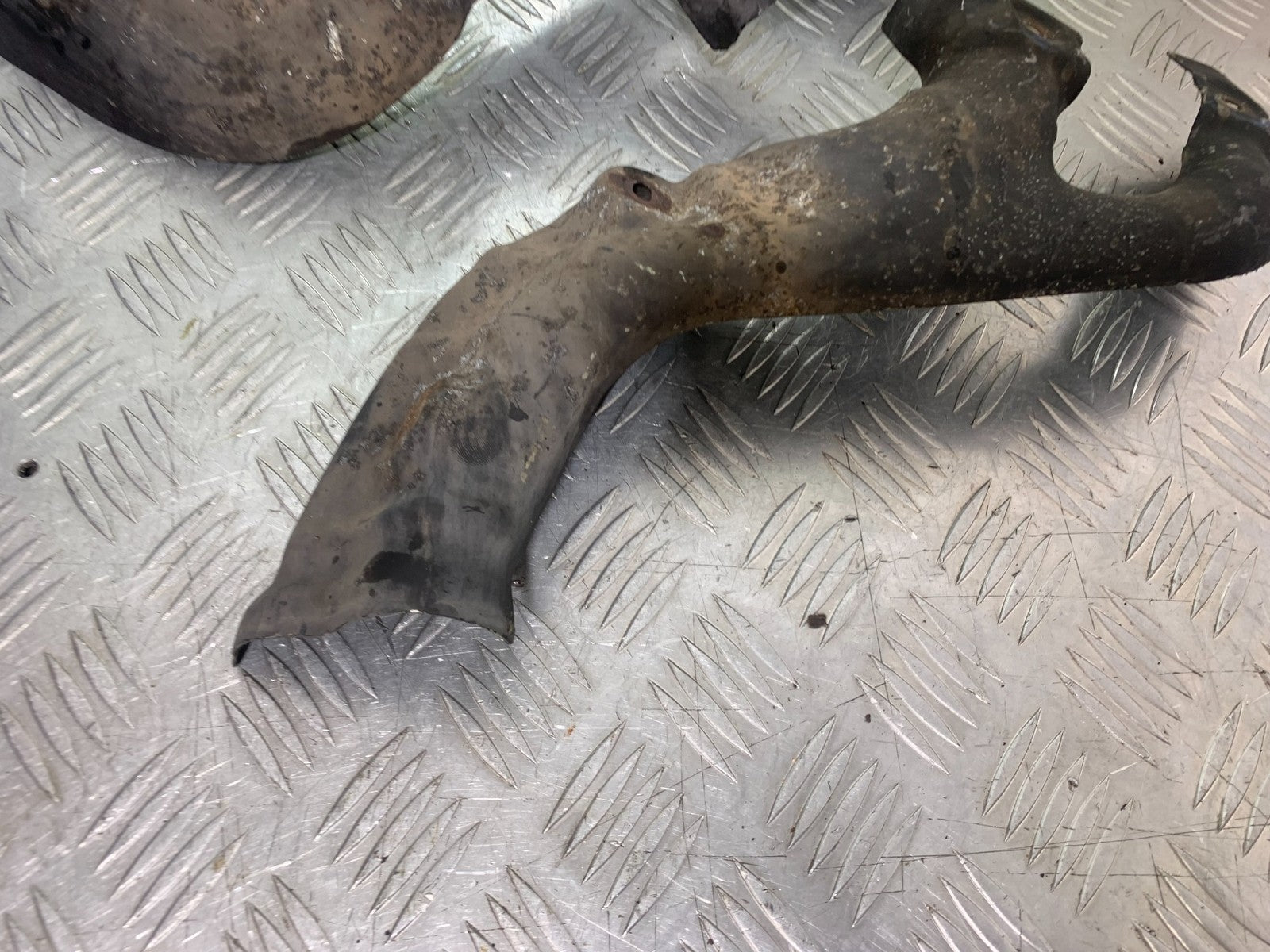HONDA ST1100 PAN EUROPEAN EXHAUST SHIELDS   YEAR 1993-2001 (CMB1195)