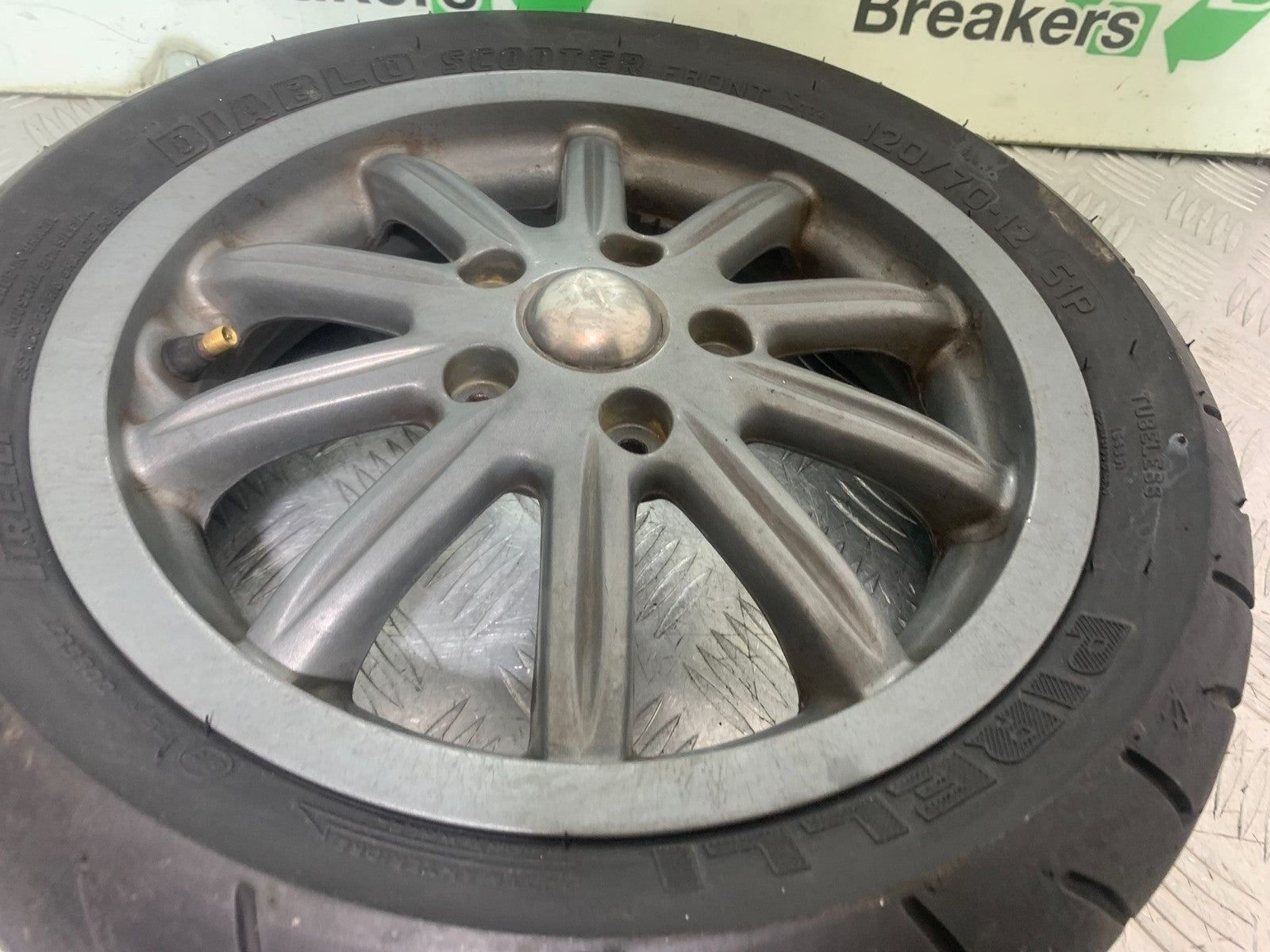 PIAGGIO MP3 250 ie RIGHT FRONT WHEEL   YEAR 2007 (CMB1307)
