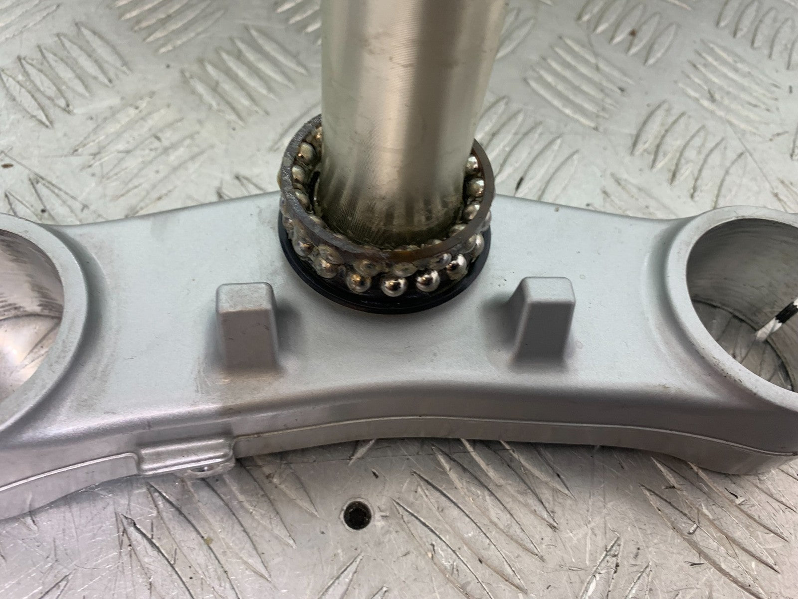 HONDA CBR1000 rr FIREBLADE BOTTOM YOKE   2008-2011 (CMB1253)