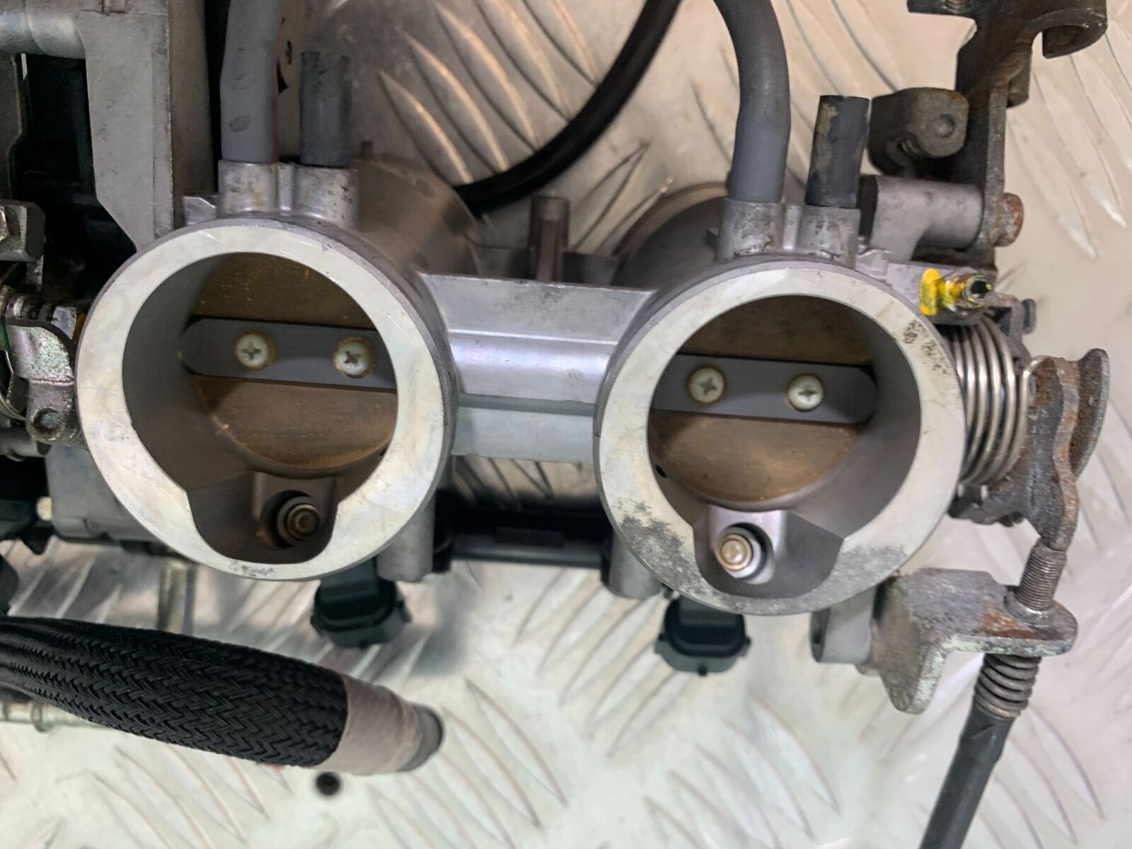 KAWASAKI ZX6R ZX6 R THROTTLE BODIES YEAR 2007 2008 (CMB1002)