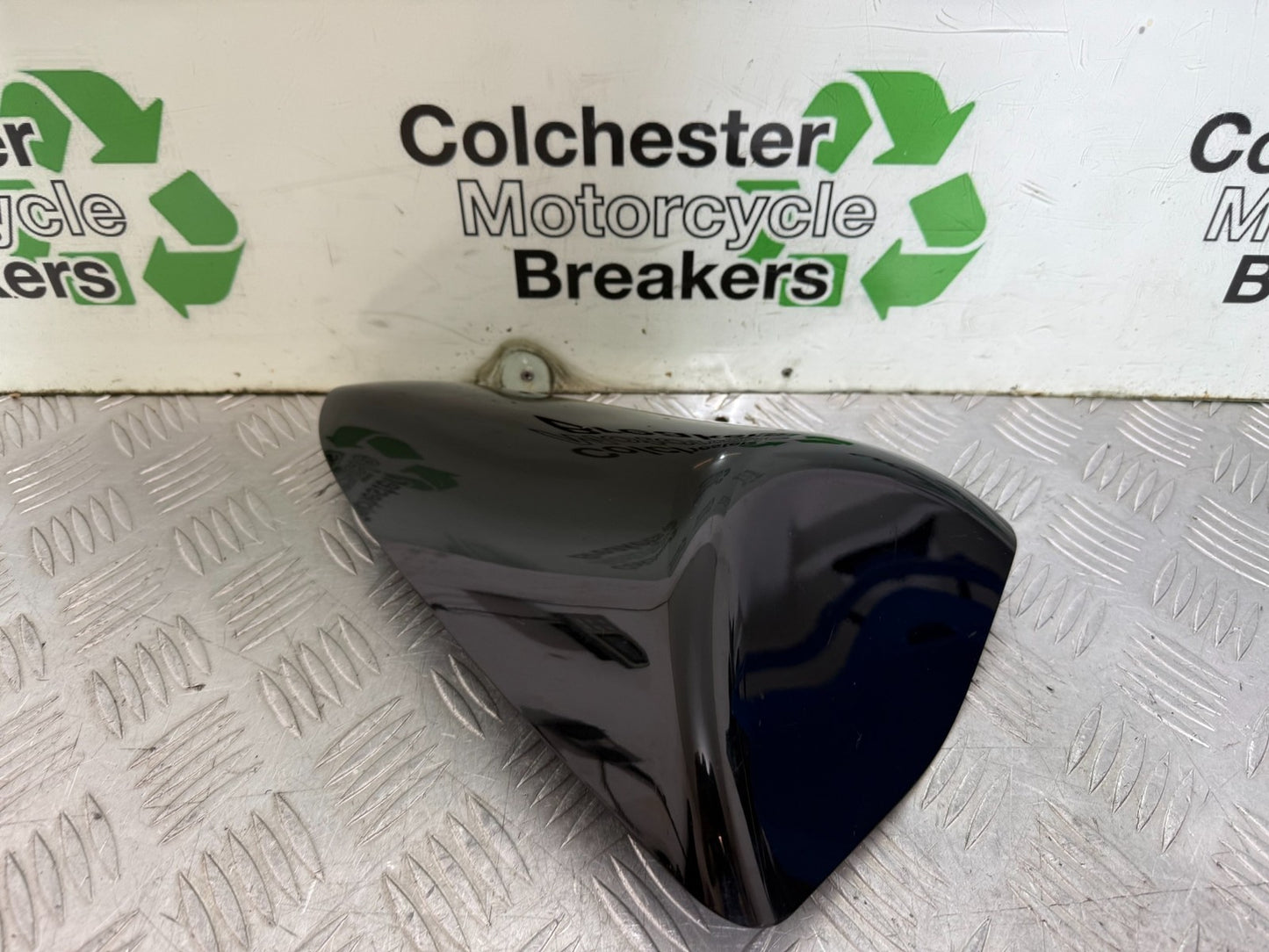 KAWASAKI ZX6R ZX6 R P7F P8F REAR SEAT COVER COWL YEAR 2007 2008