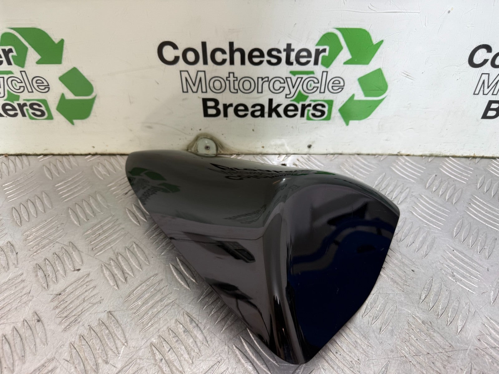 KAWASAKI ZX6R ZX6 R P7F P8F REAR SEAT COVER COWL YEAR 2007 2008