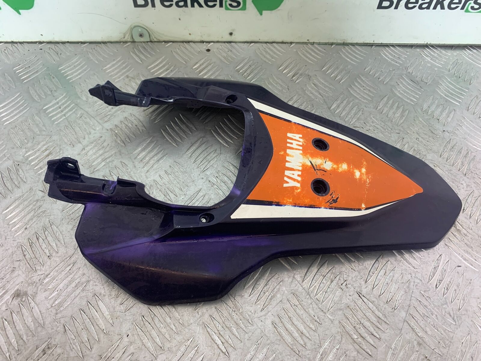 YAMAHA XT125 X XT 125 X REAR MUDGUARD    2005-2011 (CMB1097)