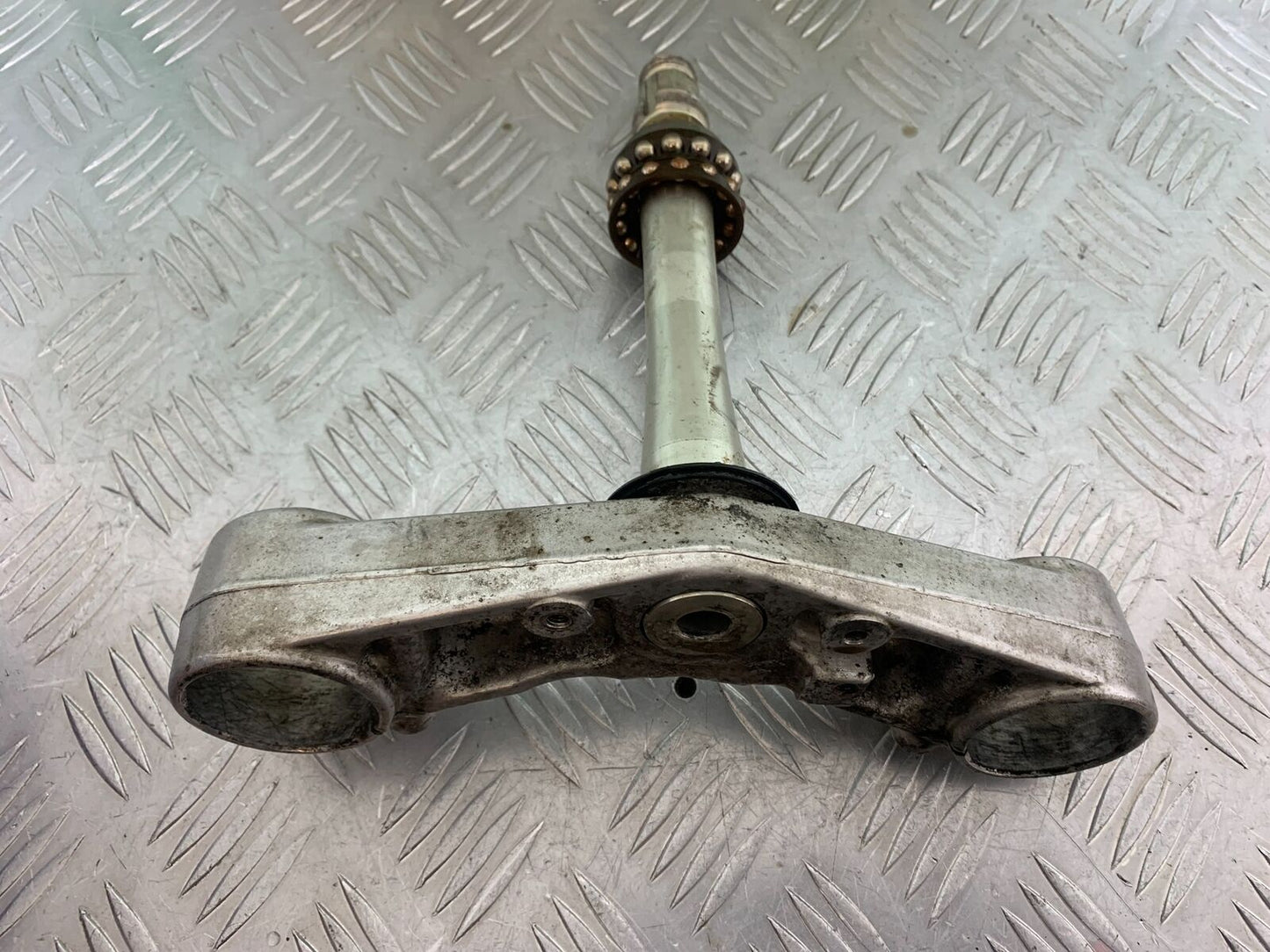 SUZUKI SV1000 SV 1000 K3 BOTTOM YOKE  YEAR 2003-2006 (CMB1111)