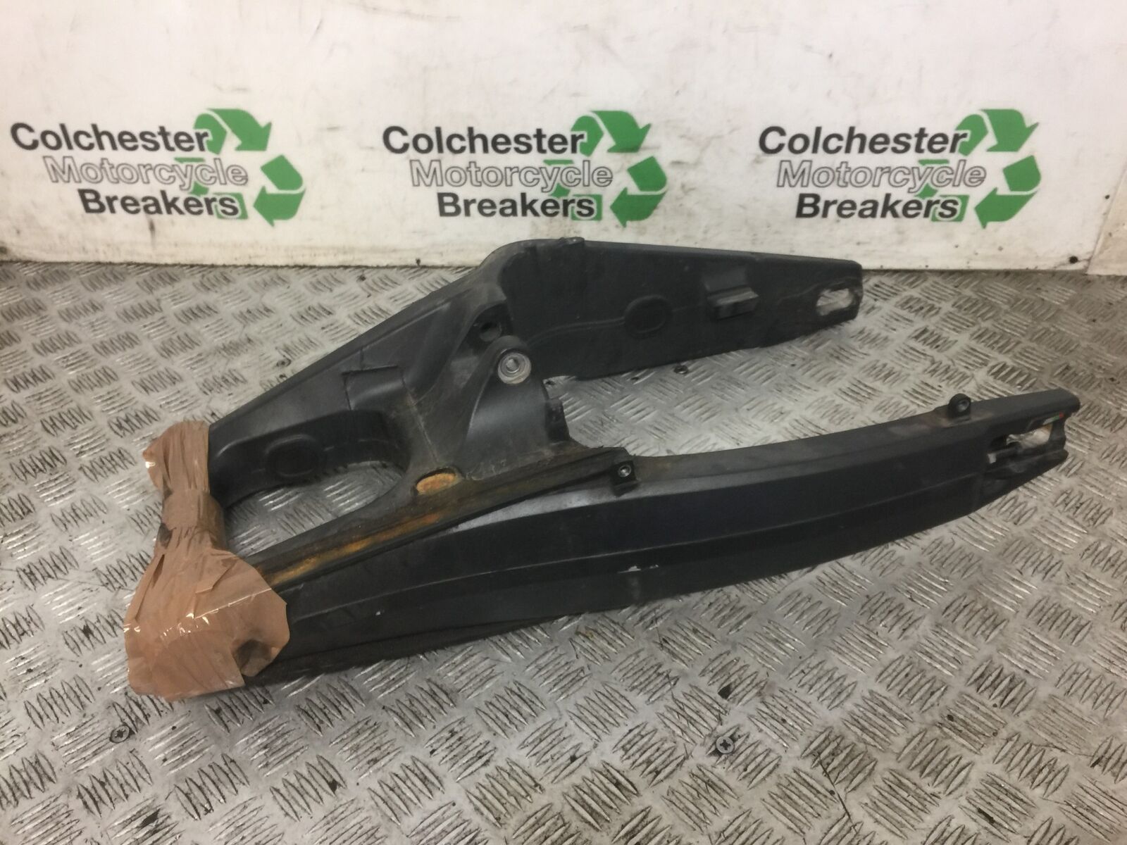 HONDA CB650 F CB 650 FA-H SWINGARM YEAR 2017-2019 (STOCK 710)