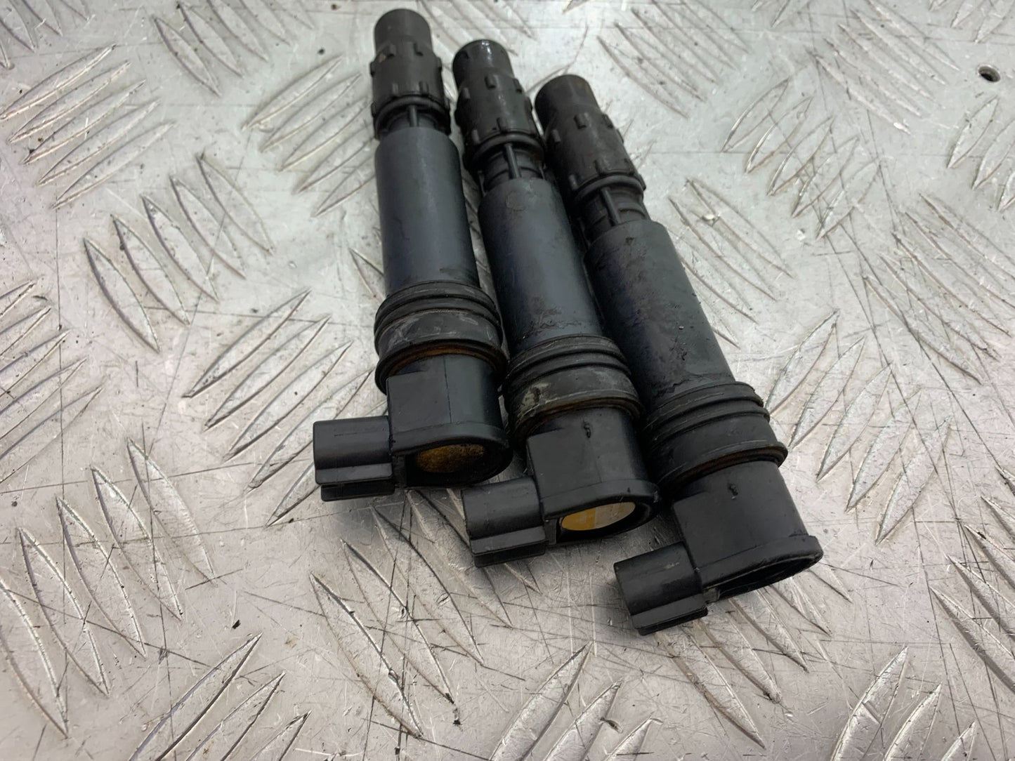 TRIUMPH 955i DAYTONA COILS  YEAR 2002-2006 (CMB1229)