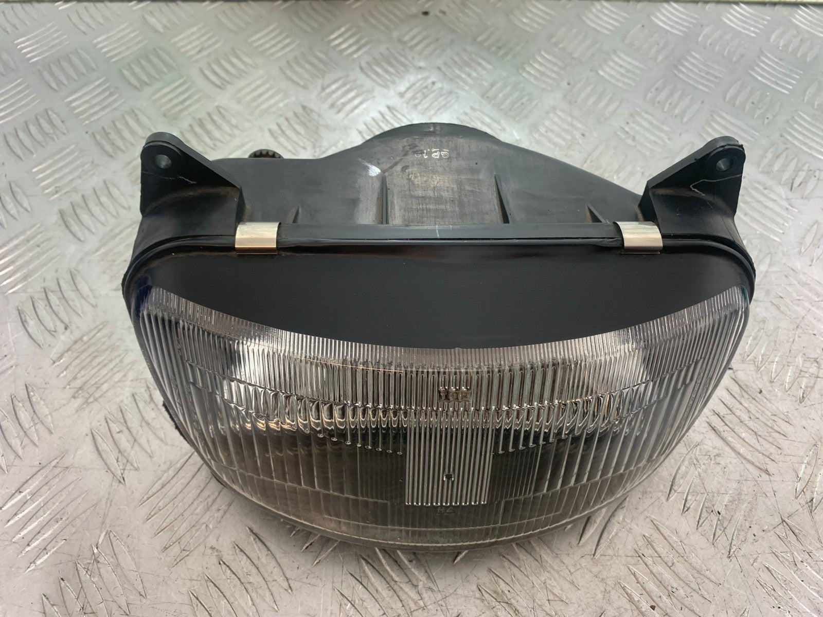 YAMAHA XJ900 XJ 900 DIVERSION HEADLIGHT  YEAR 1994-2002 (CMB1292)