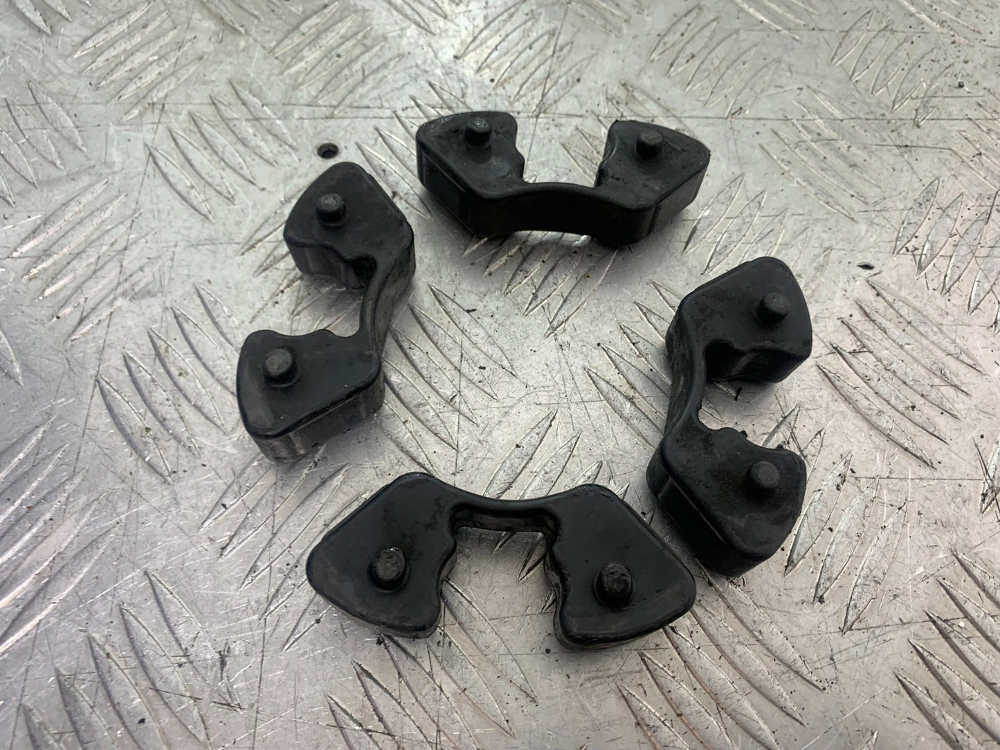 KAWASAKI ZX9R ZX9 C CUSH DRIVE RUBBERS  YEAR 1998-99 (CMB1213)