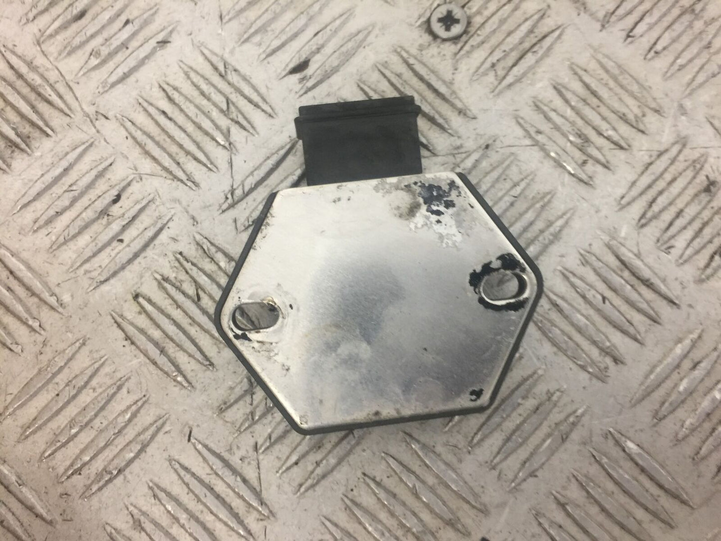 HONDA XL125 VARADERO REGULATOR   YEAR 2004 (STOCK 629)