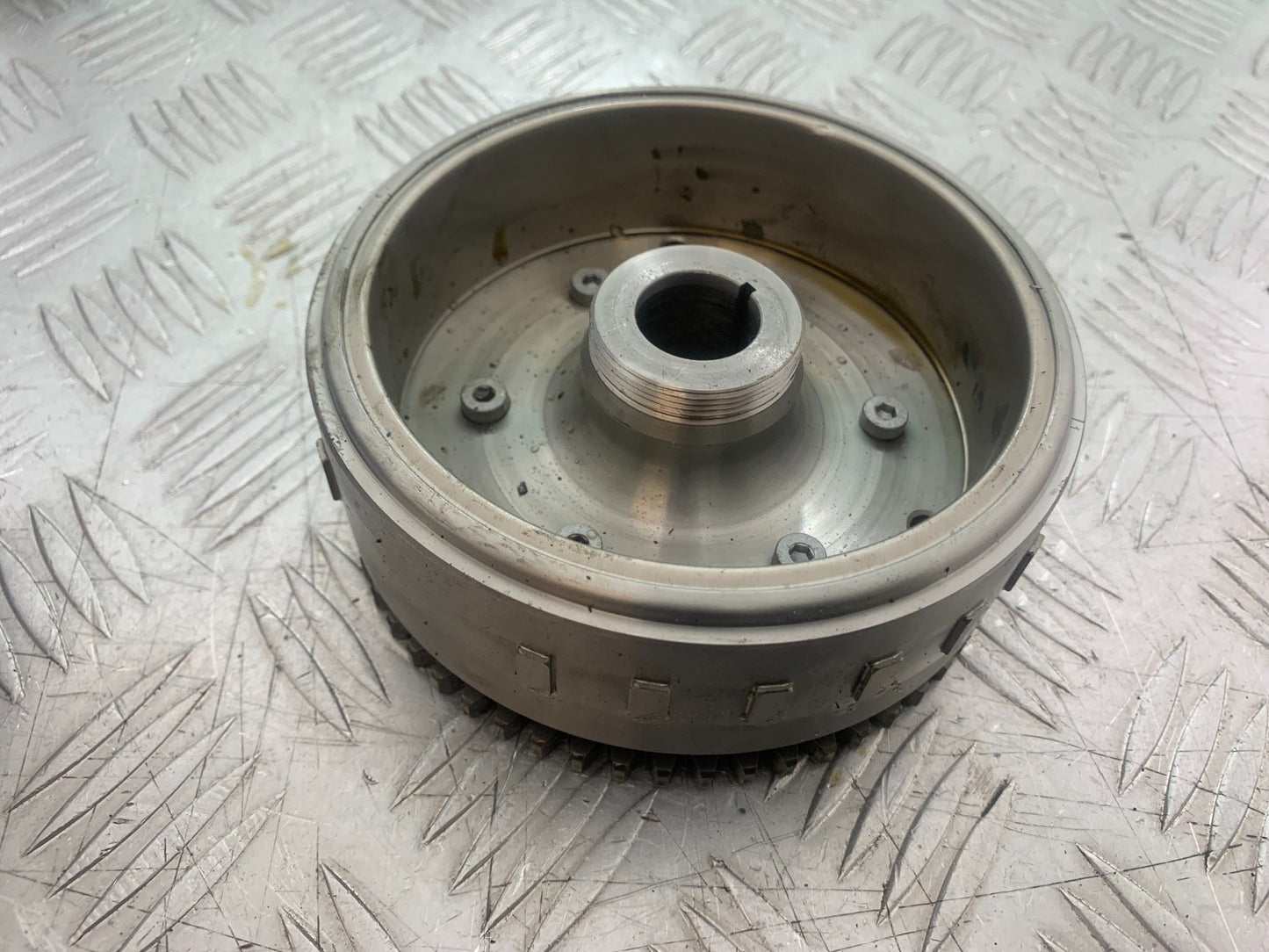 APRILIA SL750 SL 750 SHIVER FLYWHEEL ROTOR   YEAR 2008-2016 (CMB1242)
