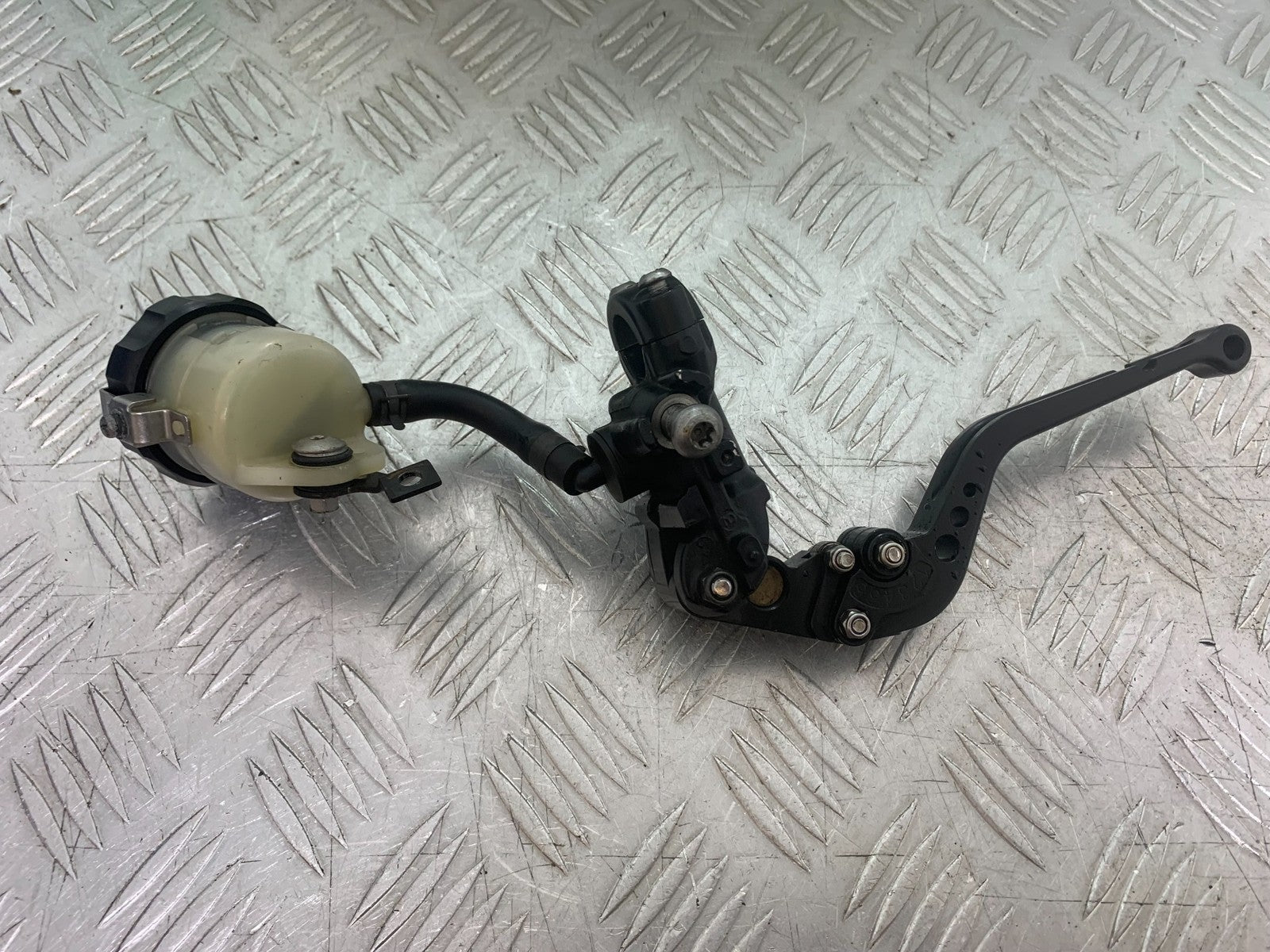 BMW S1000 RR FRONT MASTER CYLINDER YEAR 2015-2018 (CMB1246)