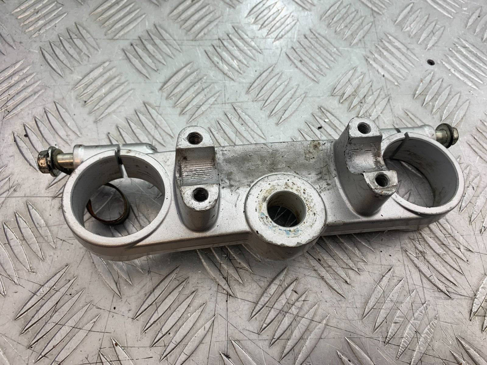 QINGQI QM125 GY-2B TOP YOKE   YEAR 2016 (CMB1228)