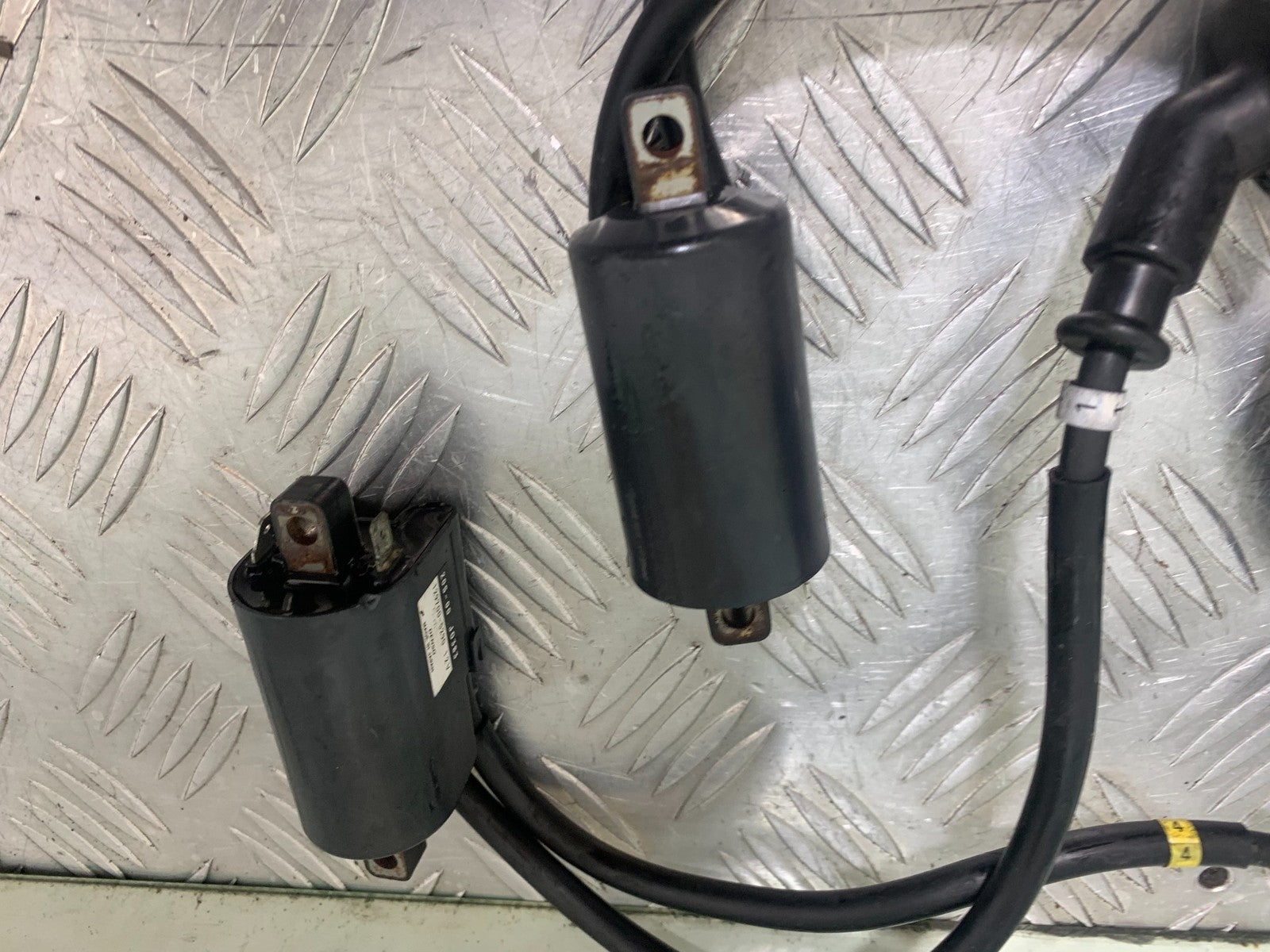 YAMAHA XJ6 XJ6-S COILS AND CAPS  YEAR 2009-2015  (CMB1212)