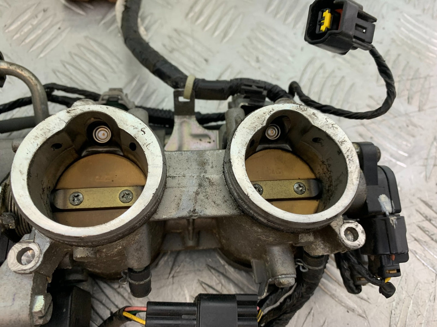 KAWASAKI GTR1400 GTR 1400 THROTTLE BODIES YEAR 2007-2009 (CMB1306)