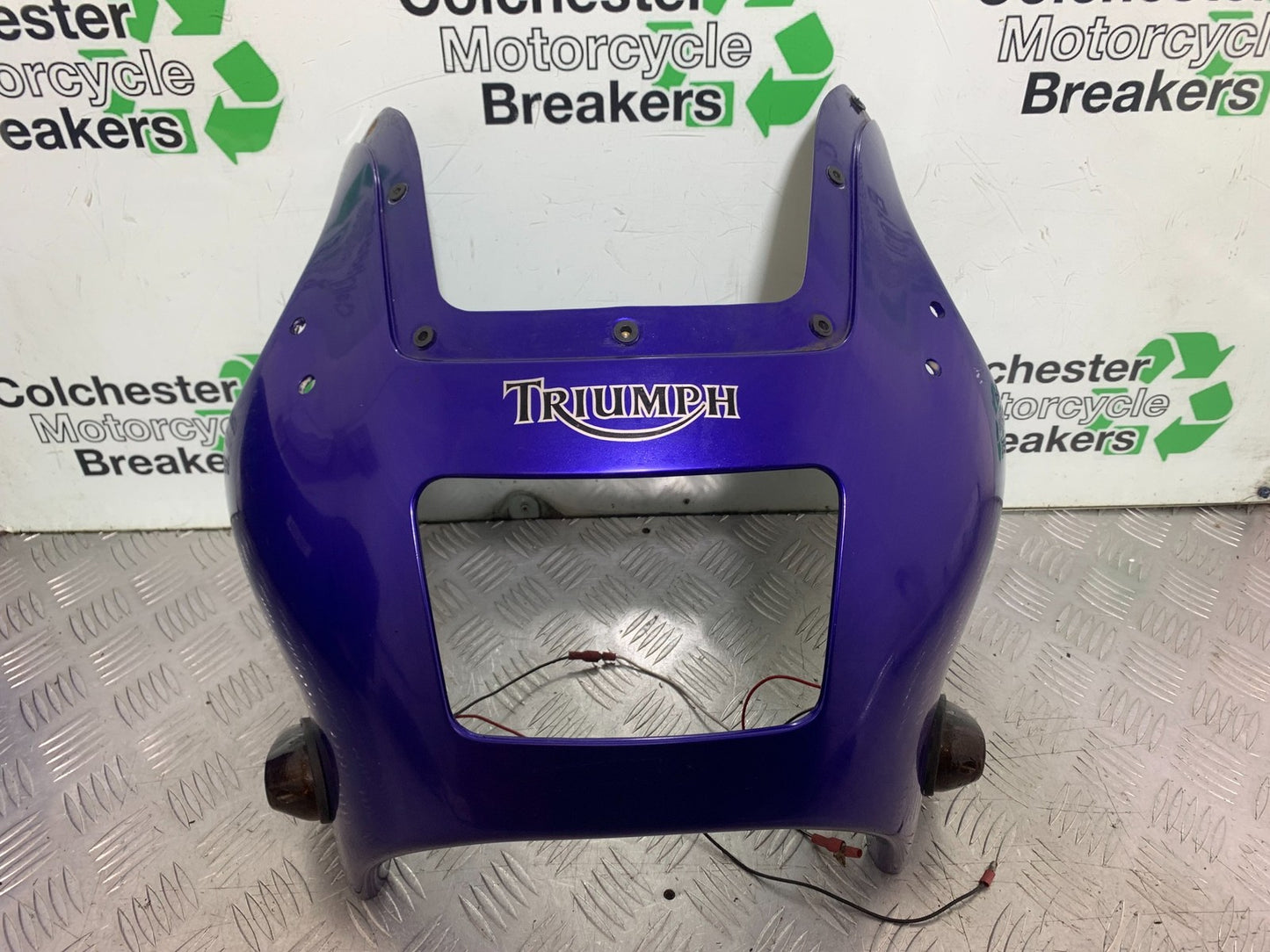 TRIUMPH TROPHY 900 TOP FAIRING   YEAR 1991-95 (CMB1251)