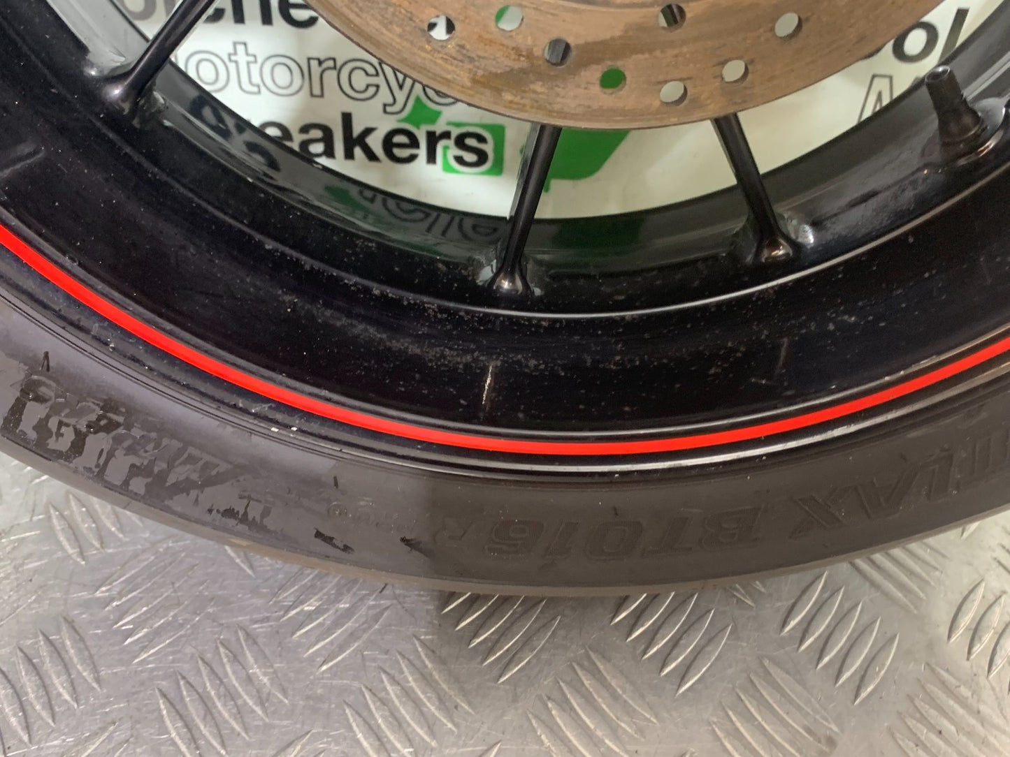 BMW S1000 RR REAR WHEEL AND DISC   YEAR 2015-2018 (CMB1246)