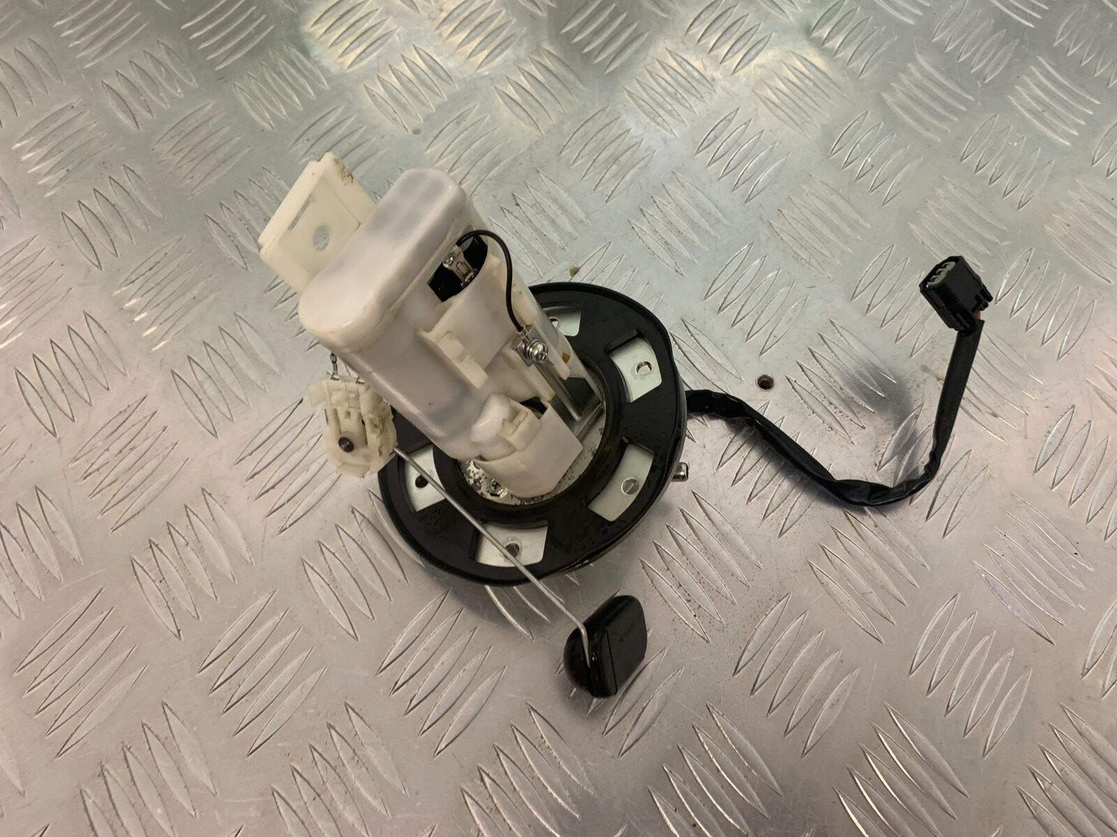 HONDA CBR650 R CBR 650R PETROL PUMP  YEAR 2019-2020 (STOCK 952)