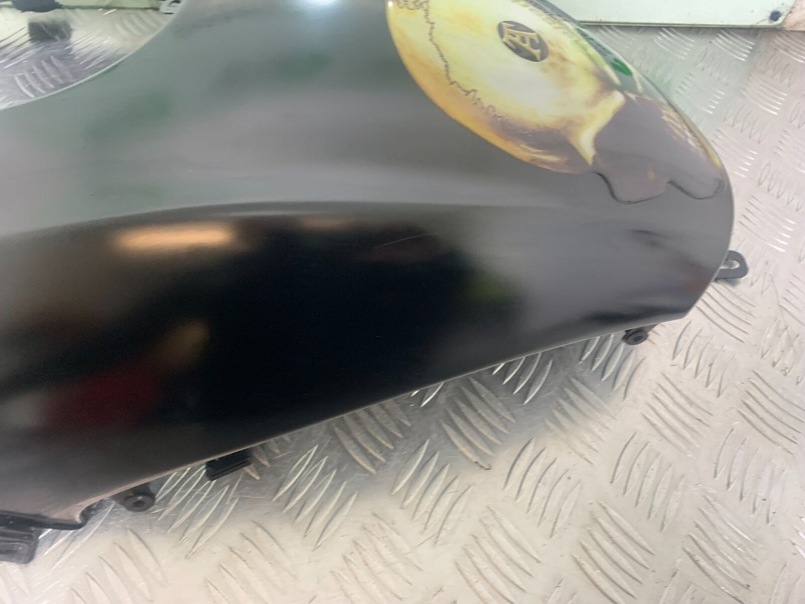 DUCATI DIAVEL 1200 PETROL TANK COVER   YEAR 2014-17 (CMB1054)