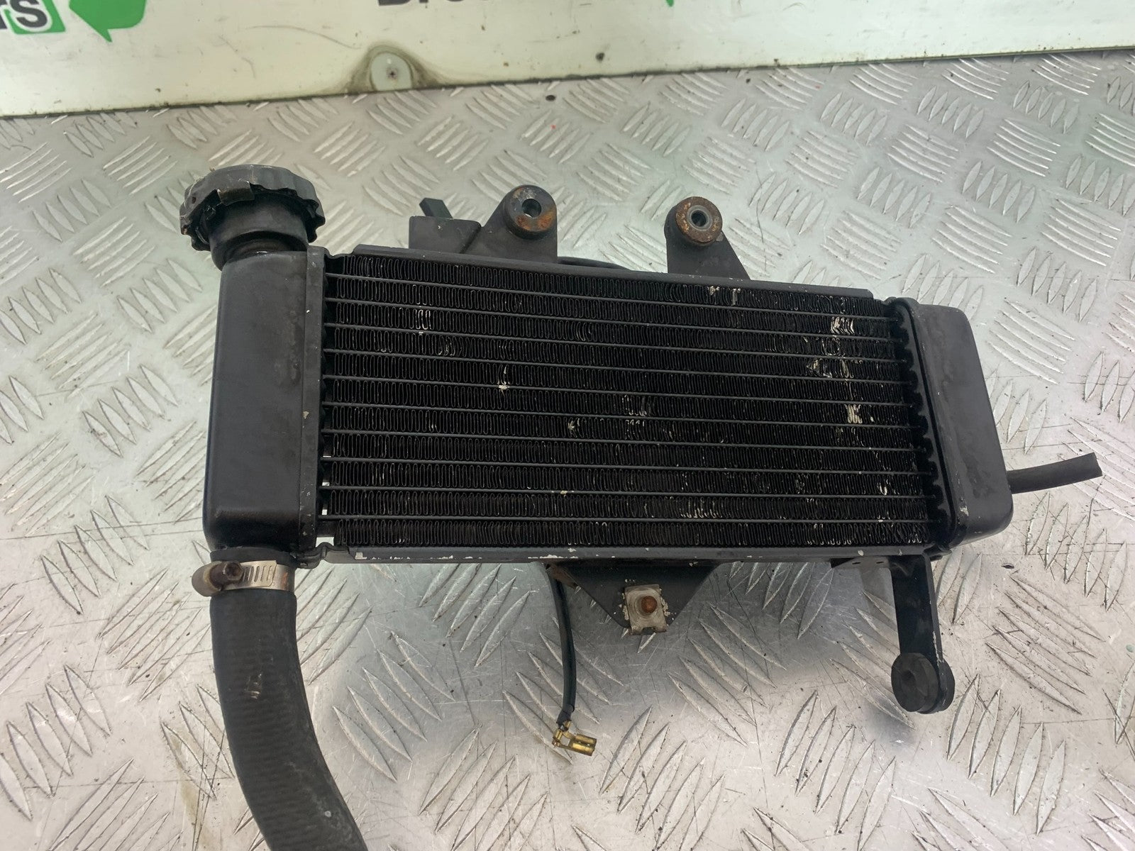 HONDA XL125 VARADERO RADIATOR   YEAR 2001-2006  (CMB1210)