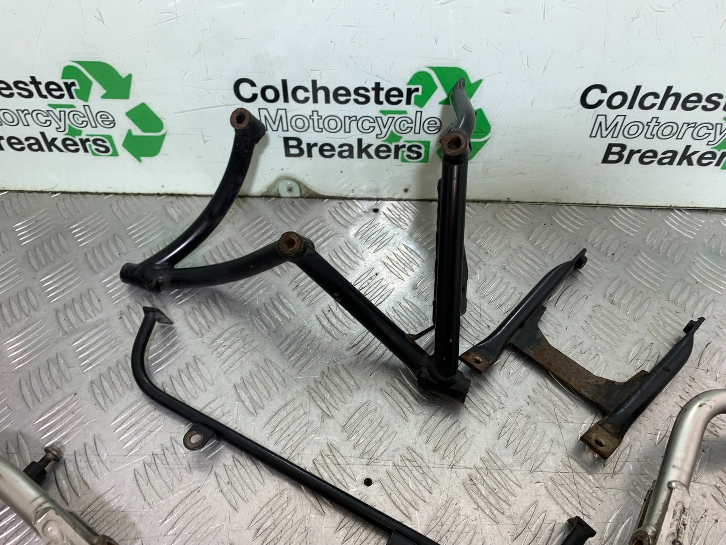 BMW F800 GT LUGGAGE PANNIERS CRASH BARS (EX-POLICE)  YEAR 2013-2017 (CMB1248)