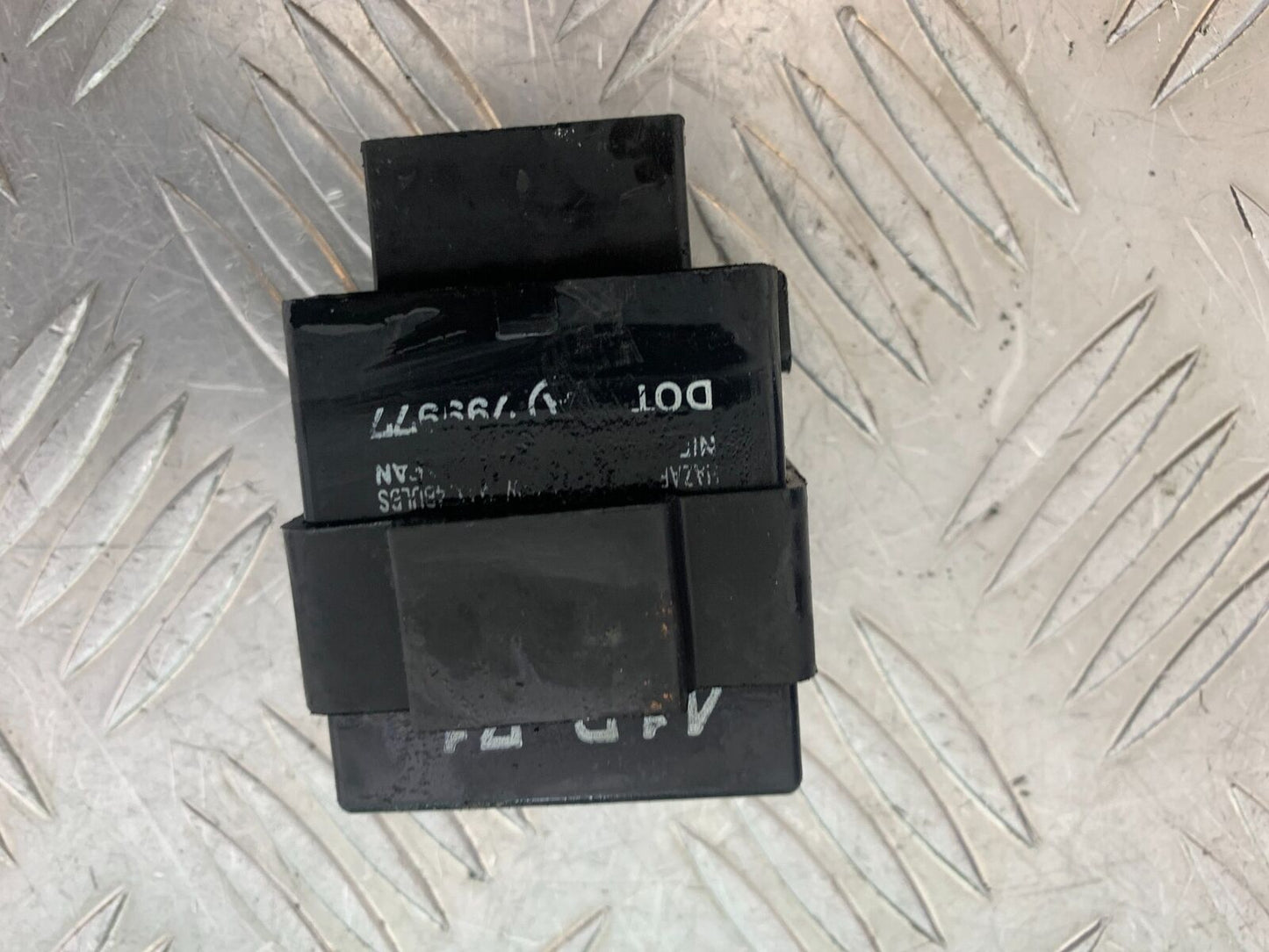 YAMAHA FJ1100 FJ 1100 MAIN RELAY YEAR 1984-1985 (CMB1101)