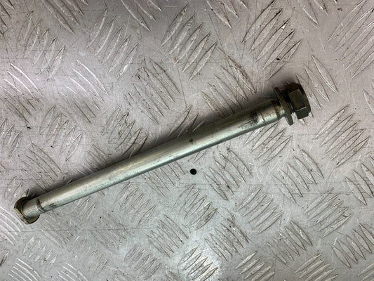 YAMAHA YZF R1 4XV SWINGARM SPINDLE  YEAR 1998-99 (CMB1291)